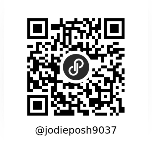 JodiePosh9037 is LIVE!! Like 4 when I’m live - Picture 7 of 8